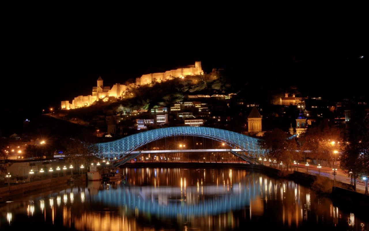 Freedom Square Apart Hotel Tbilisi Eksteriør bilde